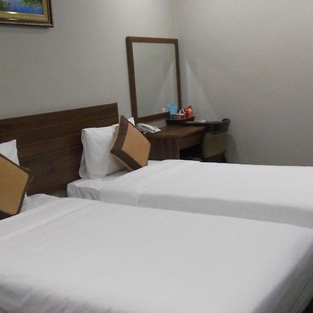 Victor Hanoi Hotel Buitenkant foto